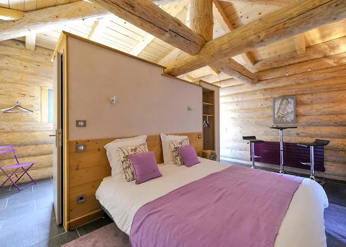 Les Chalets De Maramour