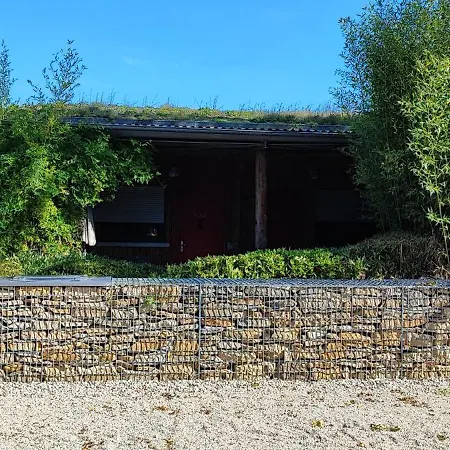 Les De Maramour * Chazey-sur-Ain